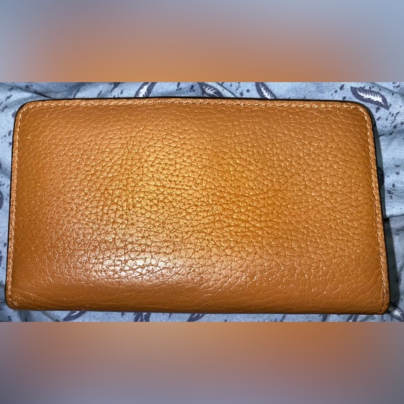 Kate Spade EUC Caramel Leather aWallet - Picture 2 of 3